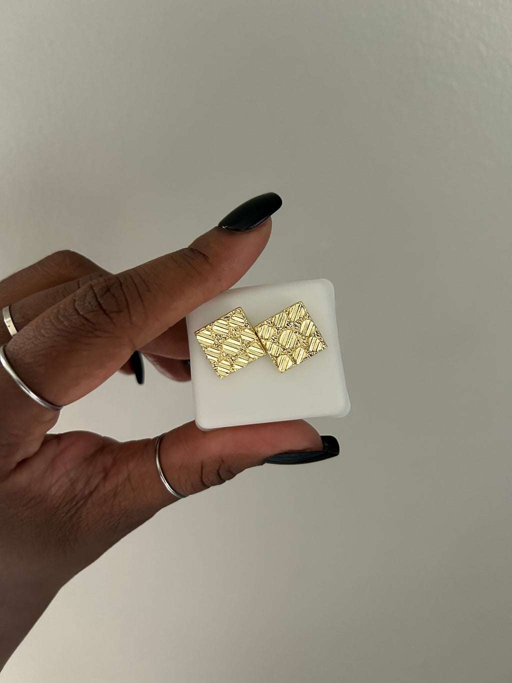 Nugget Studs Earrings | 13mm
